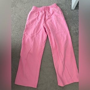 SKIMS hot pink fleece oversized sweatpants